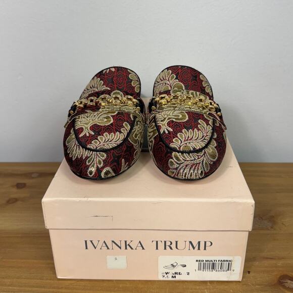 Ivanka Trump Warda Brocade Mules in Red Fabric Multi Women's Size 7.5 - Picture 3 of 11